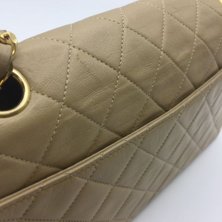  CHANEL シャネル ショルダーバッグ シングルフラップマトラッセ ラムスキン ベージュ チェーンショルダーゴールド金具  90181824 ベージュ