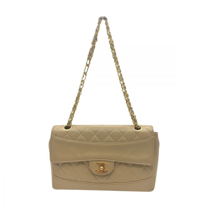 CHANEL シャネル ショルダーバッグ シングルフラップマトラッセ