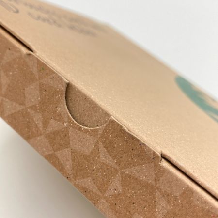 STARBUCKS スターバックス カード 2015年 カード＆ IDカードホルダー PIN未削り レッド 904