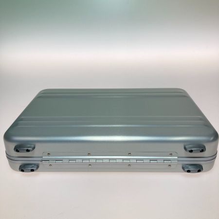  ZERO HALLIBURTON ゼロハリバートン ダイヤルロック式 アタッシュケース シルバー