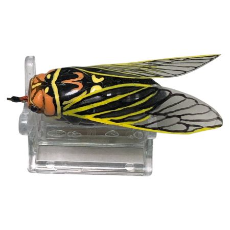  イクシュス ハンドメイドルアー セミ型