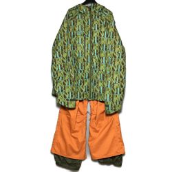 ◎◎ BURTON バートン ウィンター用品　スノーボードウェア上下セット　SIZE M 総柄 ズボン裏地剥がれ汚れあり Cランク