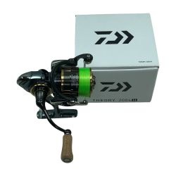 ΣΣ DAIWA ダイワ スピニングリール THEORY セオリー 2004H 055996 Aランク