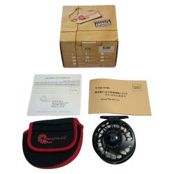 ΣΣ NAUTILUS FWX5/6 フライリール 傷や汚れあり Cランク