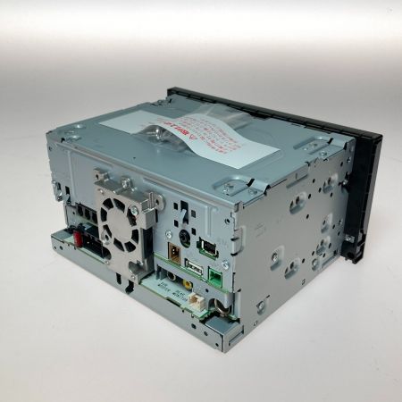  Pioneer パイオニア カロッツェリア 楽ナビ カーナビ 7V型 AVIC-RW812-D 607