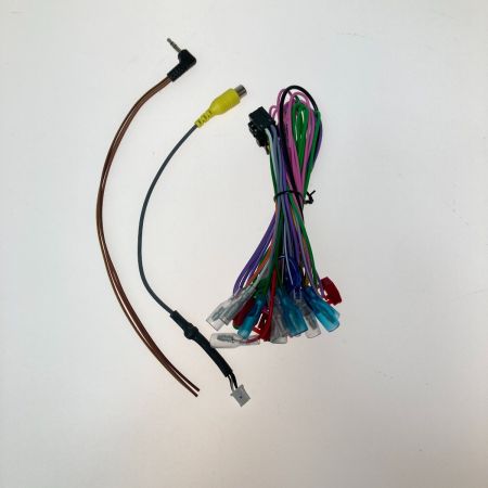  Pioneer パイオニア カロッツェリア 楽ナビ カーナビ 7V型 AVIC-RW812-D 607