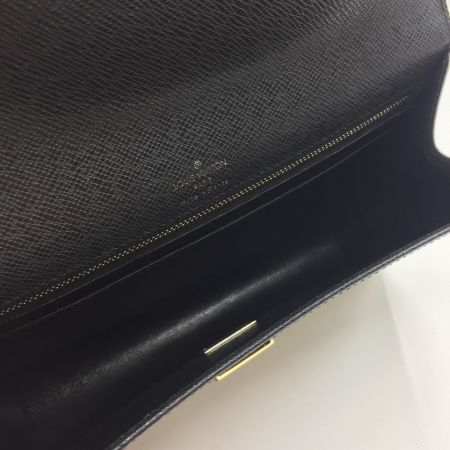 LOUIS VUITTON ルイヴィトン タイガ セレンガ  メンズ クラッチバッグ  M30782 ブラック 中古品