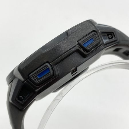  Garmin Instinct Dual Power アウトドアGPSウォッチ 充電コード付 MIL-STD-810G Graphite