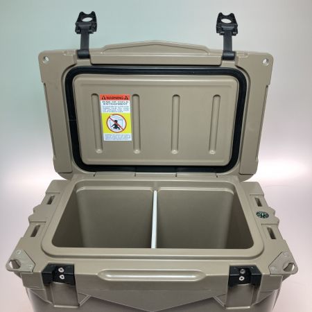   DVERG ROTO-MOLDED COOLER アイスランドクーラーボックス 20QT
