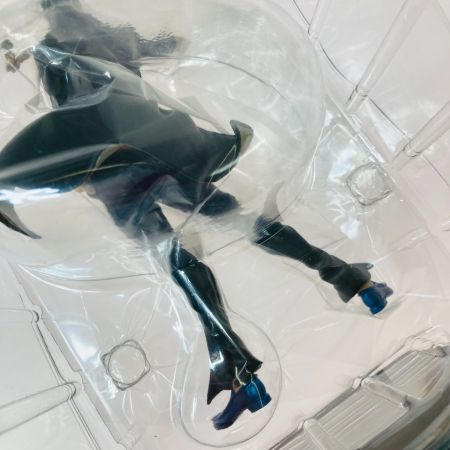   スタチューレジェンド ジョジョの奇妙な冒険 空条承太郎 フィギュア