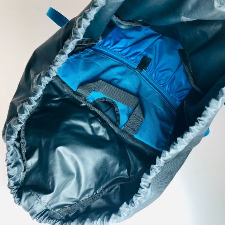  OSPREY オスプレー MUTANT ミュータント 52 ブラックアイス M/L アウトドア ザック  OS50420 パックカバー付