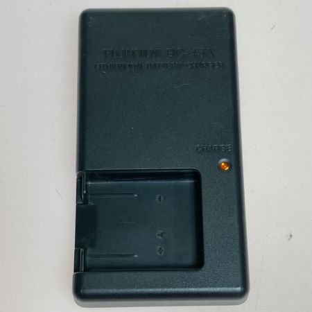  FUJIFILM フジフィルム FinePix J10 コンパクトデジタルカメラ
