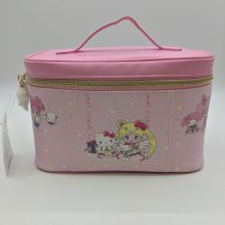 ◎◎  バニティポーチ 劇場版 美少女戦士セーラームーンCosmos　サンリオキャラクターズ Aランク