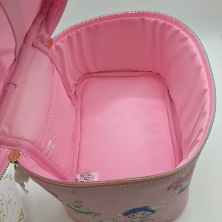   バニティポーチ 劇場版 美少女戦士セーラームーンCosmos　サンリオキャラクターズ