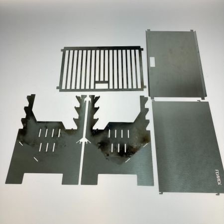   FENNEK Grill フェネック グリル バーベキューコンロ 焚火台 取説付