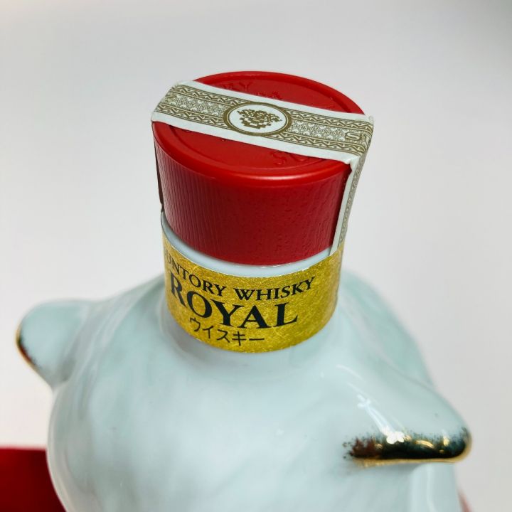 北海道内限定発送】 ROYAL サントリーローヤル ウイスキー 戌歳 ボトル 干支 600ml 43% 2018年 陶器ボトル  未開栓｜中古｜なんでもリサイクルビッグバン