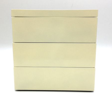   久太郎 アールデコ三段重箱 オフホワイト
