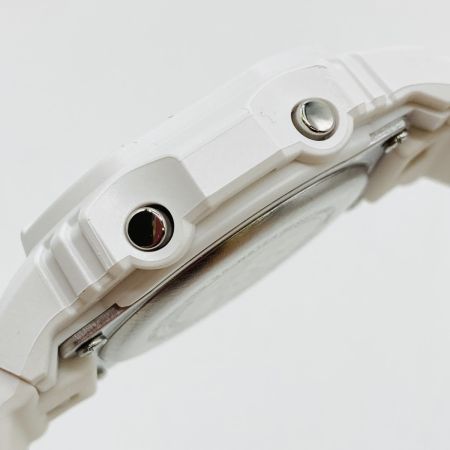  CASIO カシオ Baby-G ベビージー クォーツ レディース 腕時計 BGD-565U ホワイト 箱・取説付