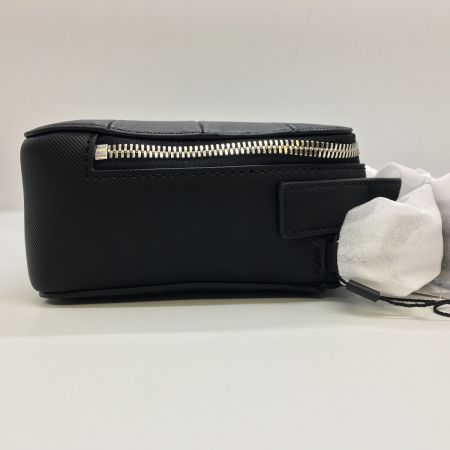  Calvin Klein カルバンクライン ブラック モノグラム ランチカメラバッグ ブラック