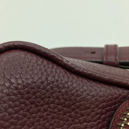  Kate Spade ケイトスペード ショルダーバッグ　ランアラウンド  PXR00404 ボルドー