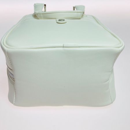  AUDI アウディ シューズケース ホワイト JP21029