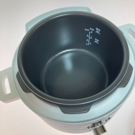  KOIZUMI コイズミ(家電) らくなべ 電気圧力鍋 2023年製 APC-T120/Ｗ ホワイト