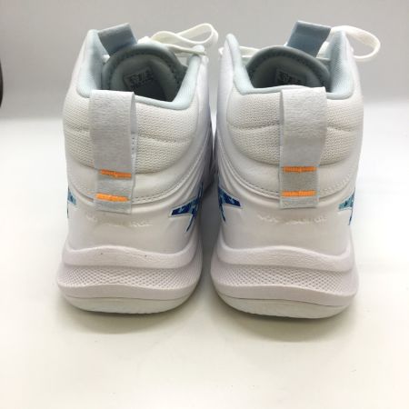  asics アシックス バスケットシューズ バッシュ NOVA SURGE 3 ホワイト×ブライトシアン 1061A048-100