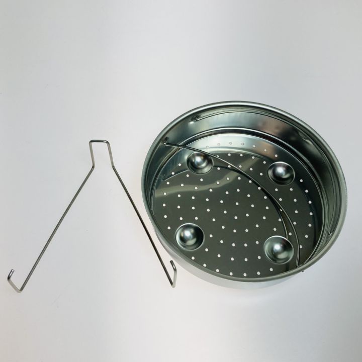 Fissler 圧力鍋 6.0L 蒸しカゴ・レシピブック付 - 中古小物 - なんでも