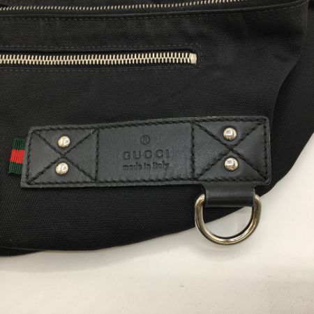  GUCCI グッチ ボディバッグ 246409 520981 ブラック