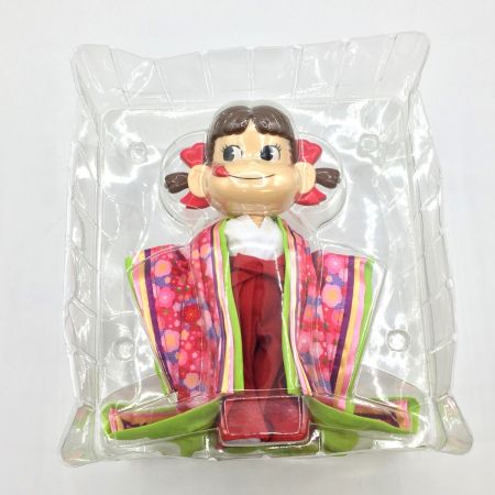  不二家 晴れ着ペコちゃん　人形 中古品