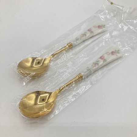  Noritake ノリタケ キューティーローズ ティーカップ＆ソーサー ティー碗皿ペアセット 9940