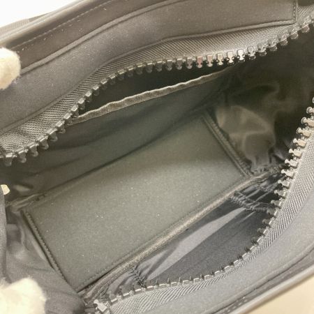   ilma ja teras? イルマヤテラス ラウンドバッグ ブラック