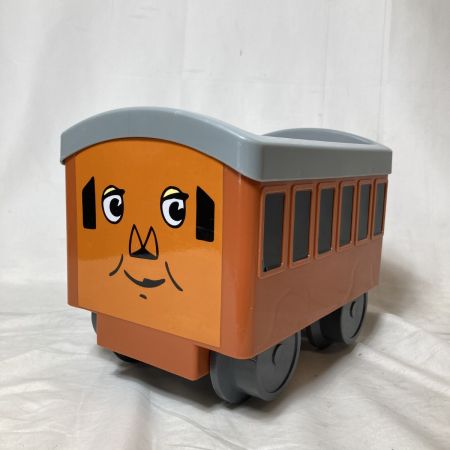 野中製作所 電動乗用きかんしゃトーマス フルセット 本体・アニー・曲線レール20個・交差レール1組・充電プラグセット ジャンク品