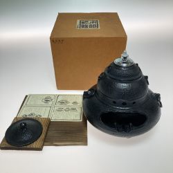 ◎◎  南部鉄器 岩鋳 たばこセット 茶釜 灰皿 箱付 Cランク