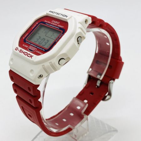  CASIO カシオ G-SHOCK ジーショック クォーツ メンズ 腕時計 DW-5600TB レッド x ホワイト