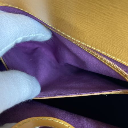  LOUIS VUITTON ルイヴィトン エピ クリュニュー ショルダーバッグ M52259 イエロー