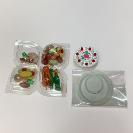  エポック社 シルバニアファミリー バースデーパーティーセット 初期 ろうそく2本欠品