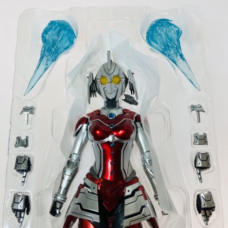  スリーゼロ フィグゼロ 1/6 ULTRAMAN SUIT MARIE (Anime Version) 髪パーツ破損 通電未確認 タバコ臭有