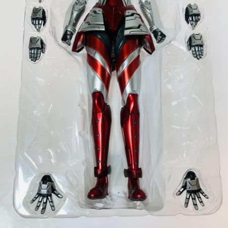  スリーゼロ フィグゼロ 1/6 ULTRAMAN SUIT MARIE (Anime Version) 髪パーツ破損 通電未確認 タバコ臭有