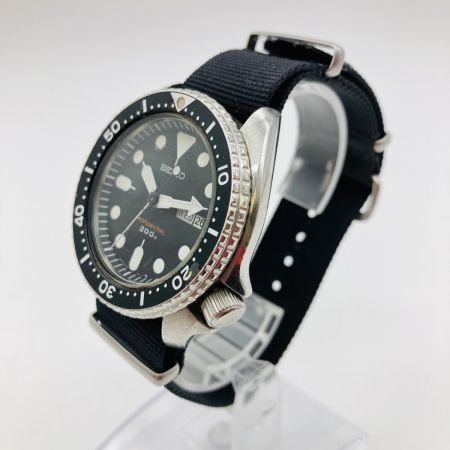  SEIKO セイコー ダイバー プロフェッショナル 200m クォーツ 腕時計 7C43-7010 風防キズ有 ベルト社外 本体のみ