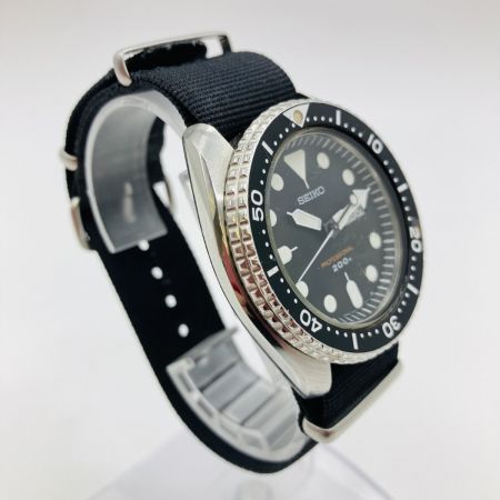  SEIKO セイコー ダイバー プロフェッショナル 200m クォーツ 腕時計 7C43-7010 風防キズ有 ベルト社外 本体のみ