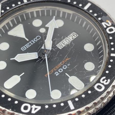  SEIKO セイコー ダイバー プロフェッショナル 200m クォーツ 腕時計 7C43-7010 風防キズ有 ベルト社外 本体のみ