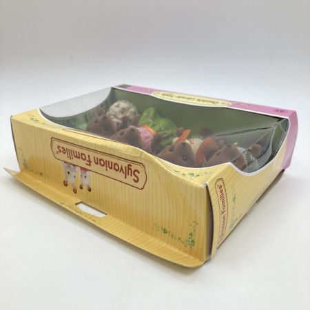  エポック社 シルバニアファミリー チョコレートラブラドールファミリー 海外版 お父さん・お母さん・男の子・女の子