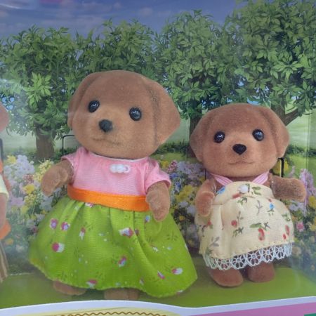  エポック社 シルバニアファミリー チョコレートラブラドールファミリー 海外版 お父さん・お母さん・男の子・女の子