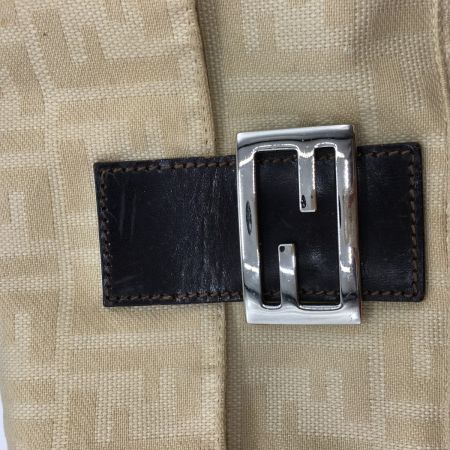  FENDI フェンディ マンマバケット ズッカ柄 セミショルダー キャンバス レザー  2308-26424-008 ベージュ