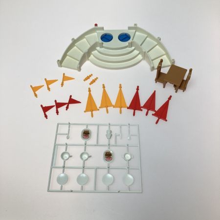  トミー 私の東京ディズニーランドプレイセット シンデレラ キャッスル 動作未確認 旗パーツ1本破損