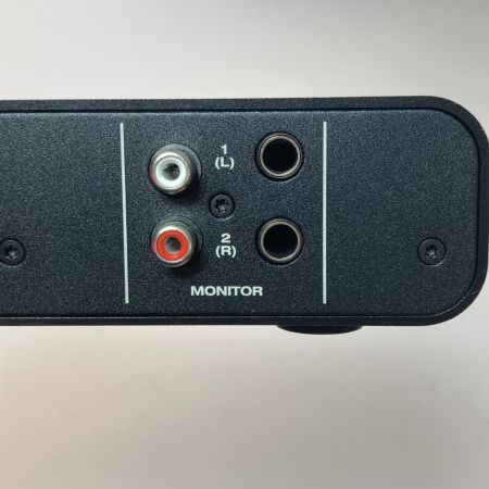  MOTU M2 2in 2out USB-C オーディオインターフェース 本体のみ 通電のみ確認 ジャンク M2