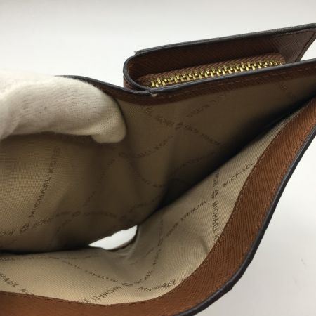  MICHAEL KORS マイケルコース 2つ折り財布 35F8GTVF2B ブラウン