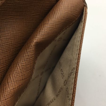  MICHAEL KORS マイケルコース 2つ折り財布 35F8GTVF2B ブラウン