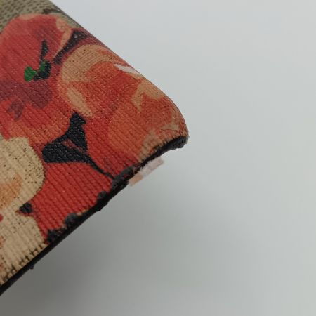  GUCCI グッチ スマホケース iPhone 7/8 GG柄 フラワープリント 474578・572353